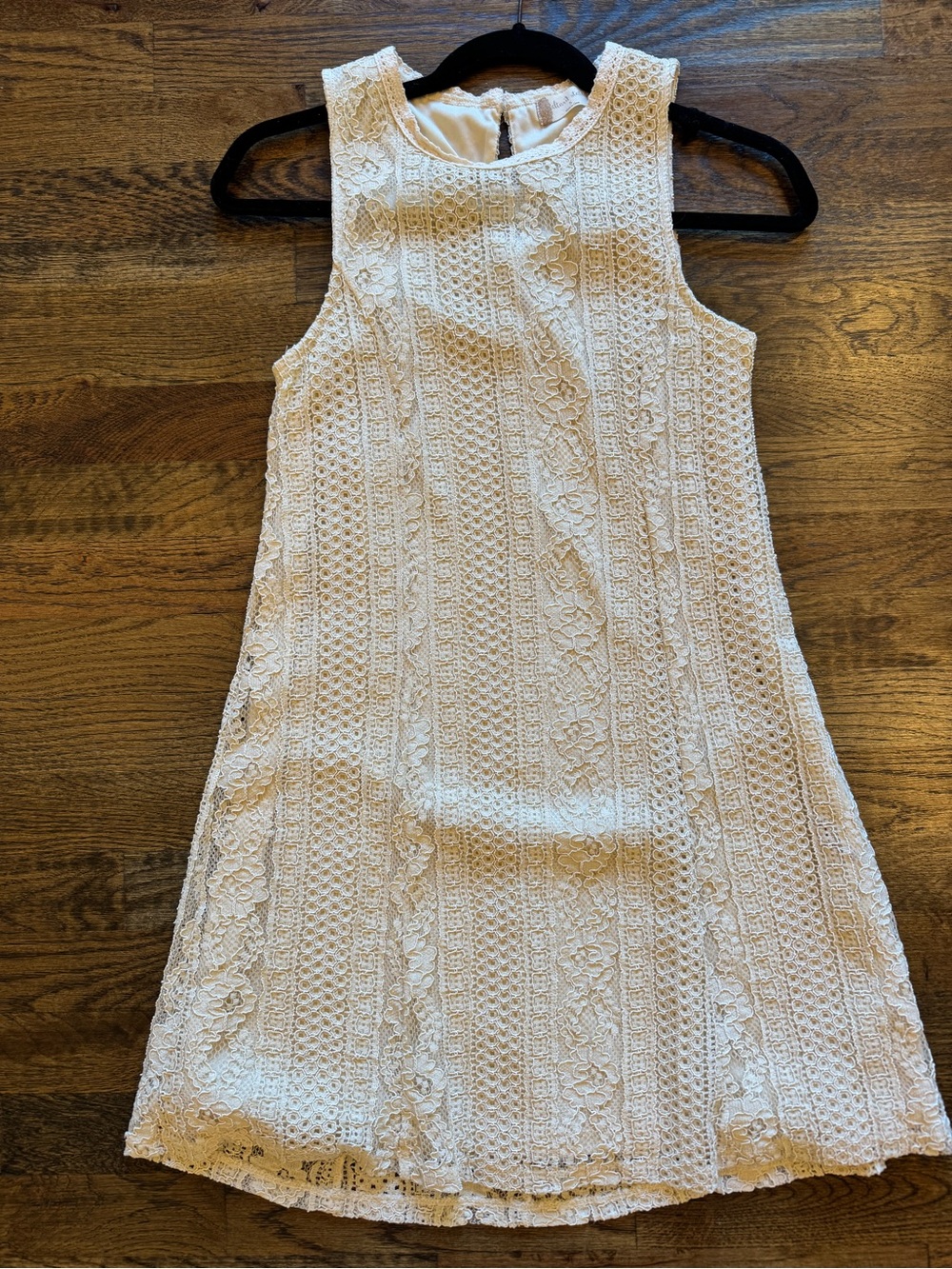 Altar'd State Cream Lace Sleeveless Shift Dress
